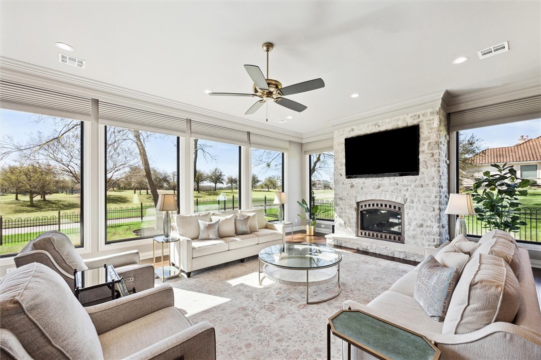 5202 Bourrone Court Property Photo 8