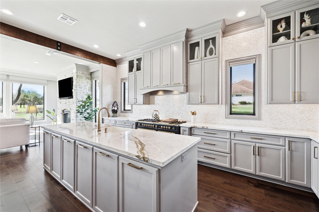 5202 Bourrone Court Property Photo 12