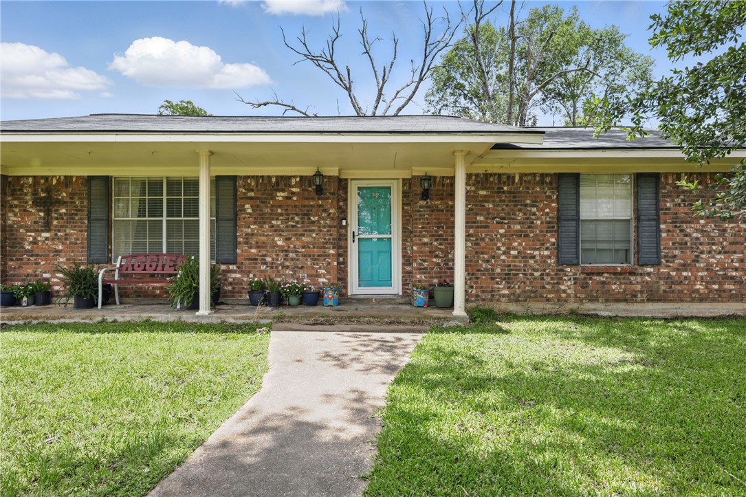 137 Crete Street Property Photo 1