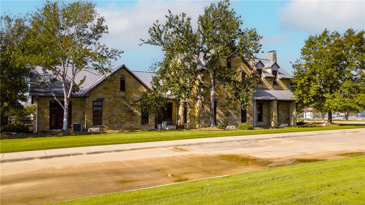 2900 Trophy Drive Property Photo