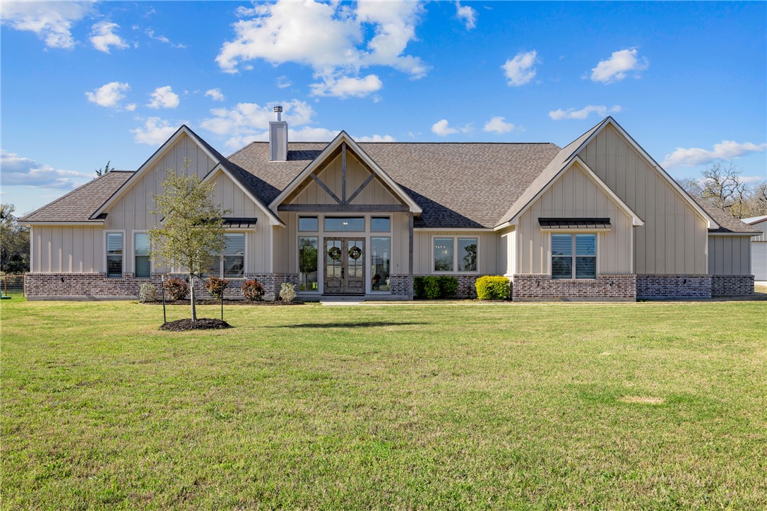 1011 Axis Lane Property Photo
