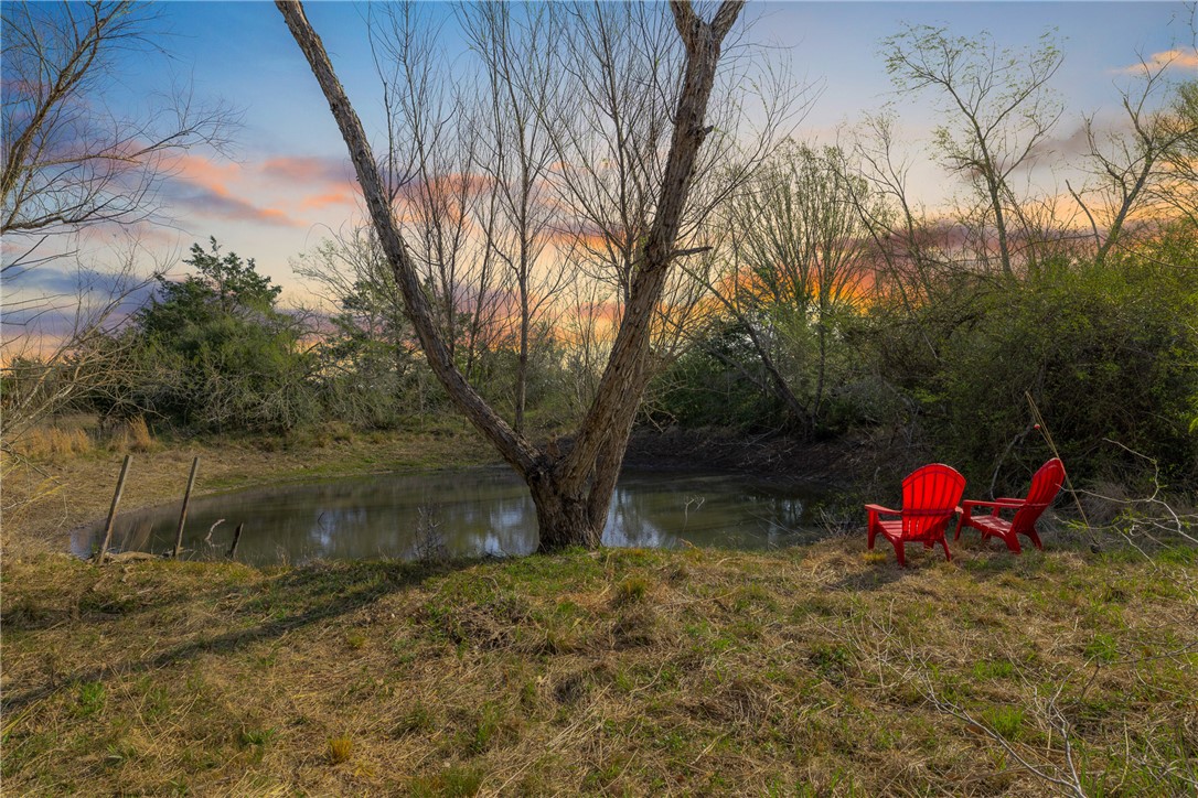 6735 Old Smithville Road Property Photo 1