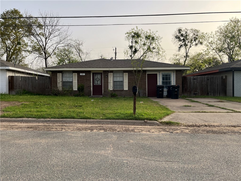 1201 Detroit Street Property Photo