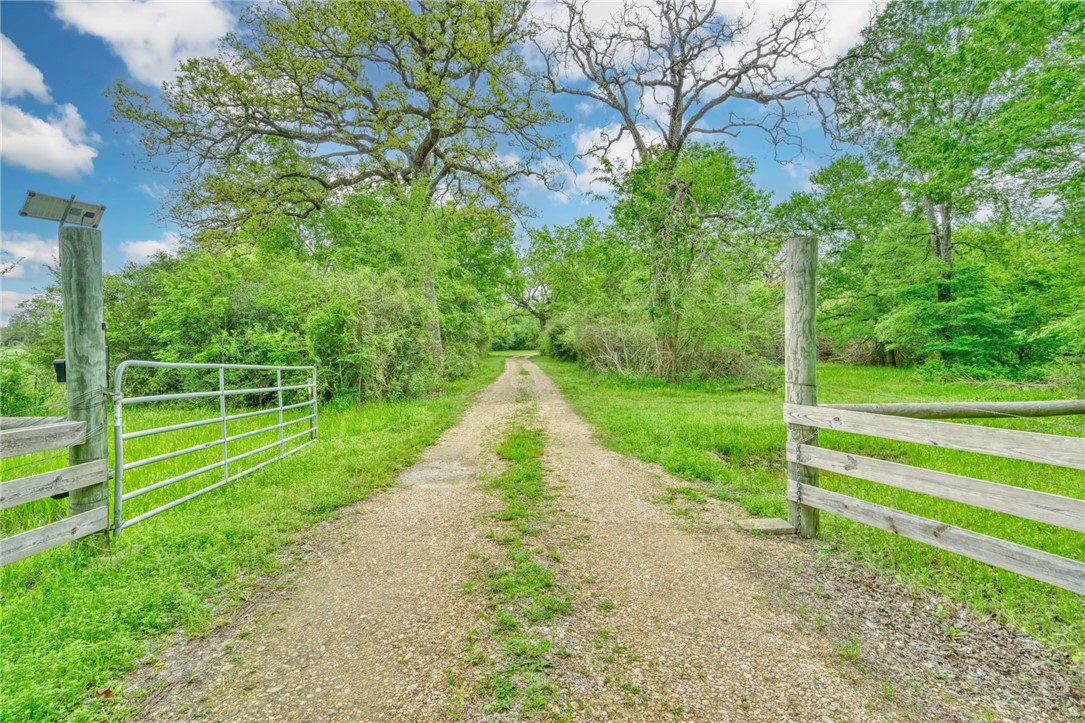 4055 Fm 1696 Farm To Market Road Property Photo 1