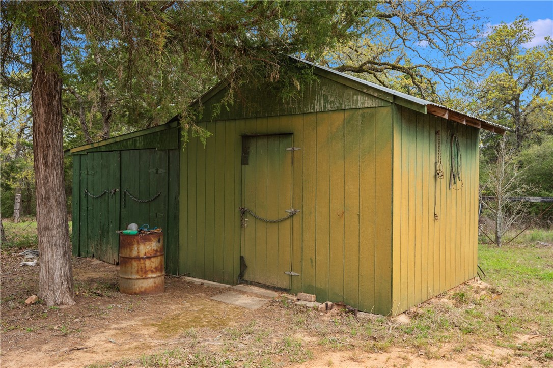 326 Cr 331a Property Photo 7