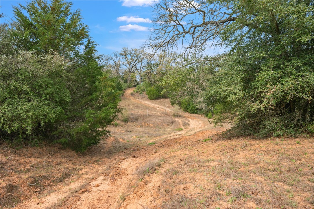 326 Cr 331a Property Photo 8