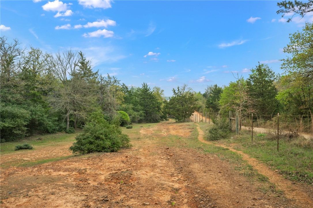 326 Cr 331a Property Photo 10