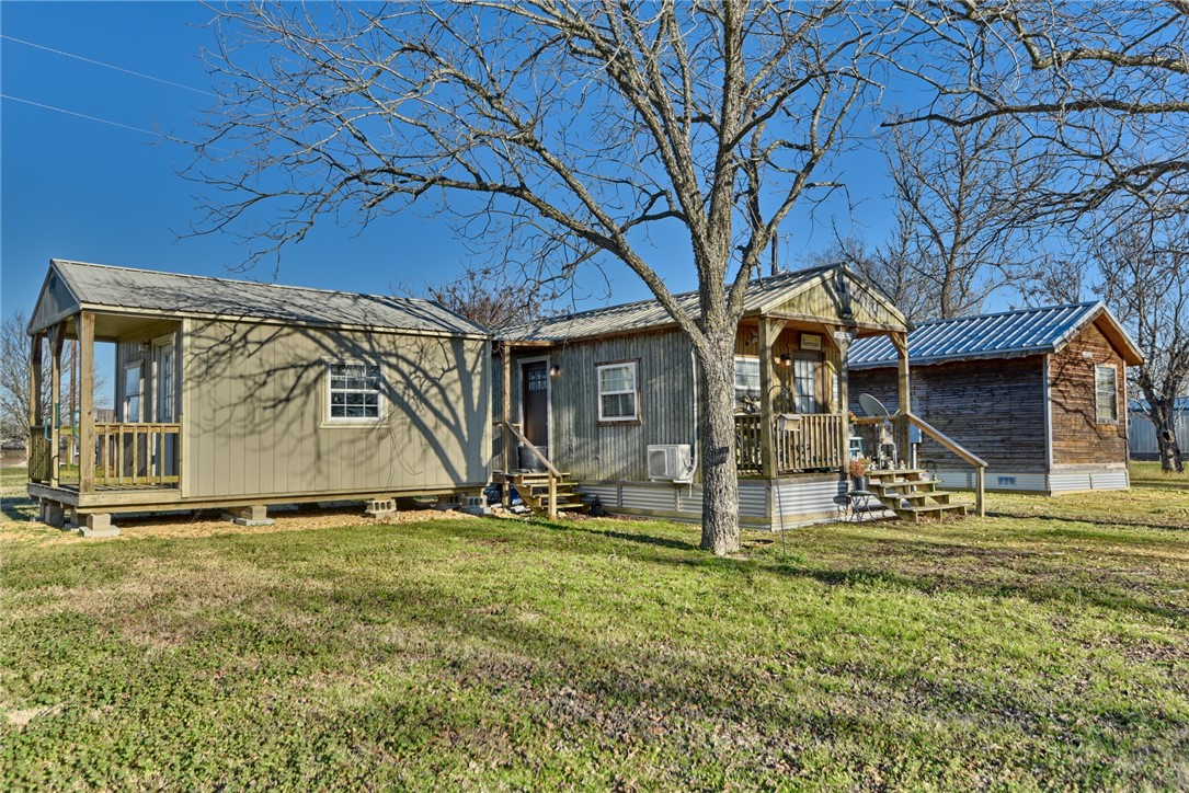 320 Gulf Avenue Property Photo 1