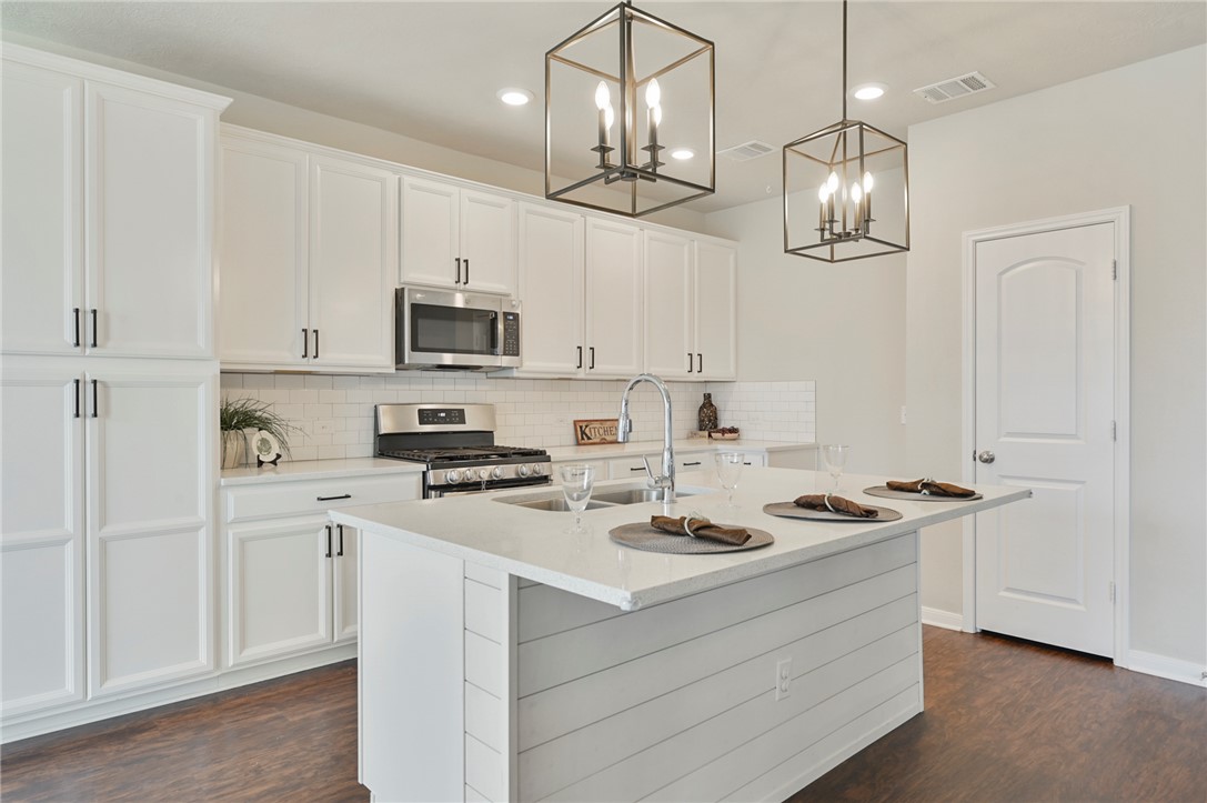 4105 Gregg Court Property Photo 5