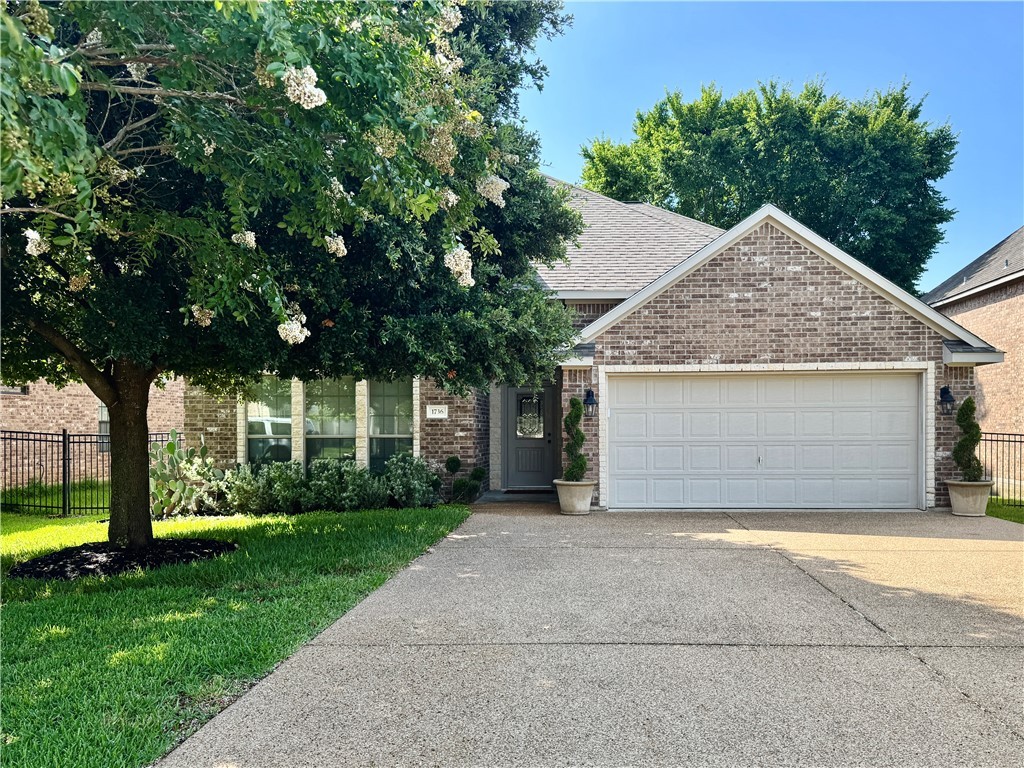 1736 Creekside Circle