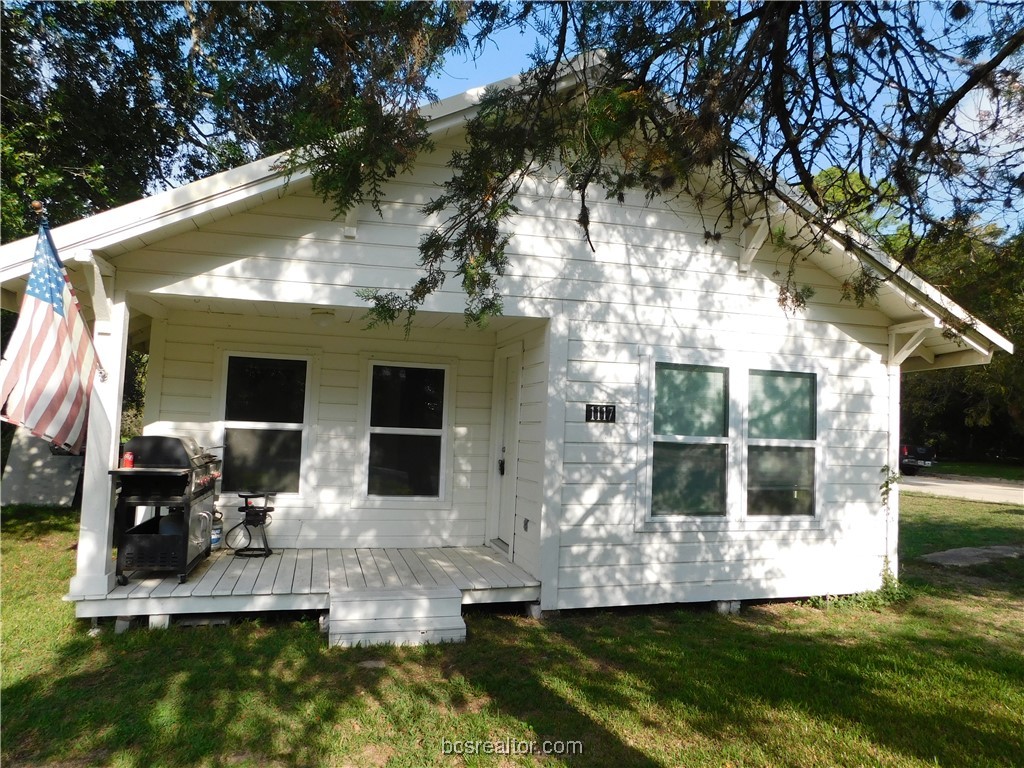 1117 Sycamore Street Property Photo 1