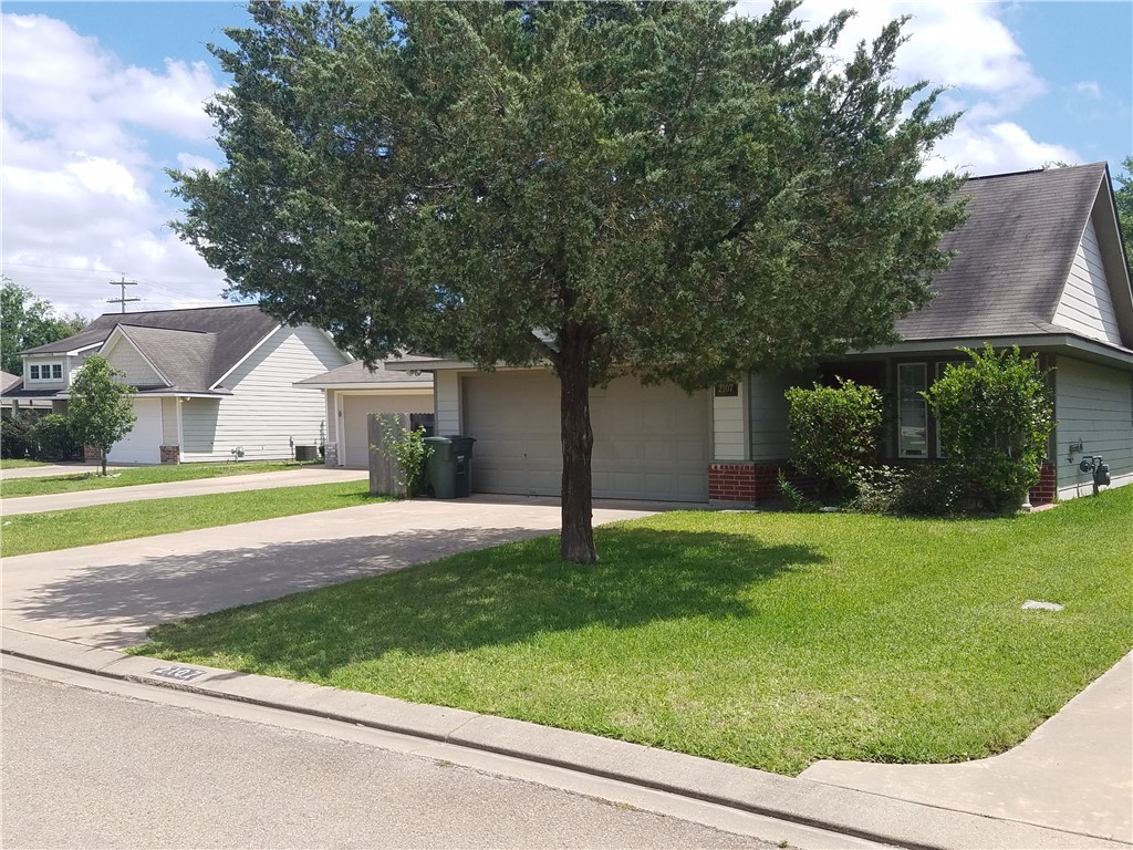 2107 Craftwood Place Property Photo 1