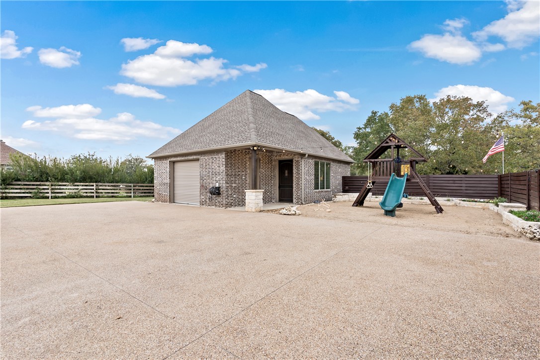 5009 Trumpeter Swan Drive Property Photo 32