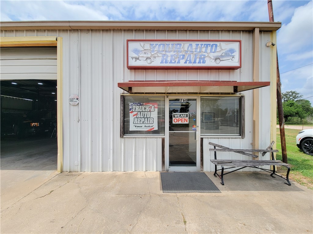 1760 State Highway 36 S Property Photo 1