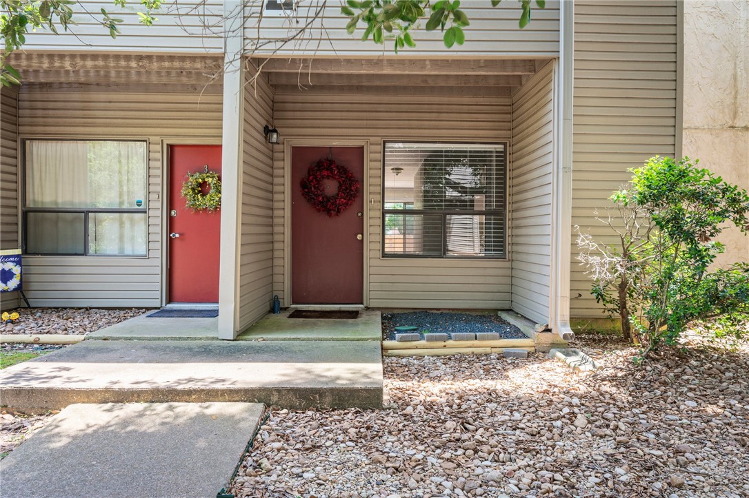 1902 Dartmouth L-4 Property Photo 1