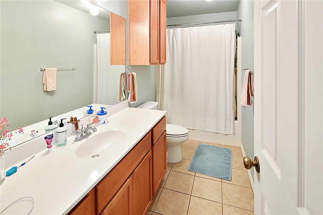 713 Broadmoor Drive Property Photo 24