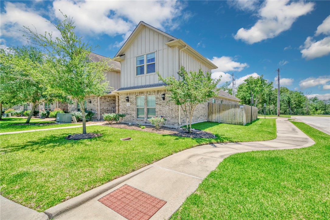 3110 Claremont Drive Property Photo 1