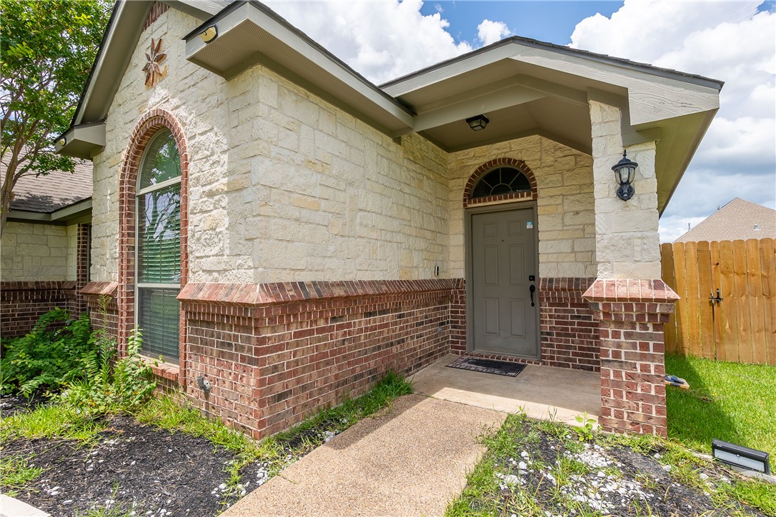 3907 Tournay Property Photo 1