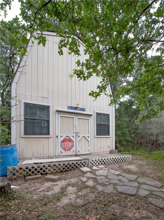101 Cowboys Drive Property Photo 1