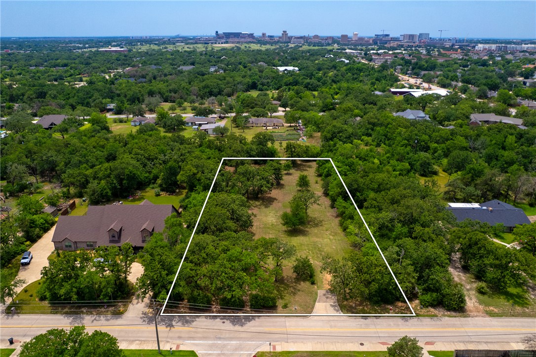 908 Munson Avenue Property Photo 1