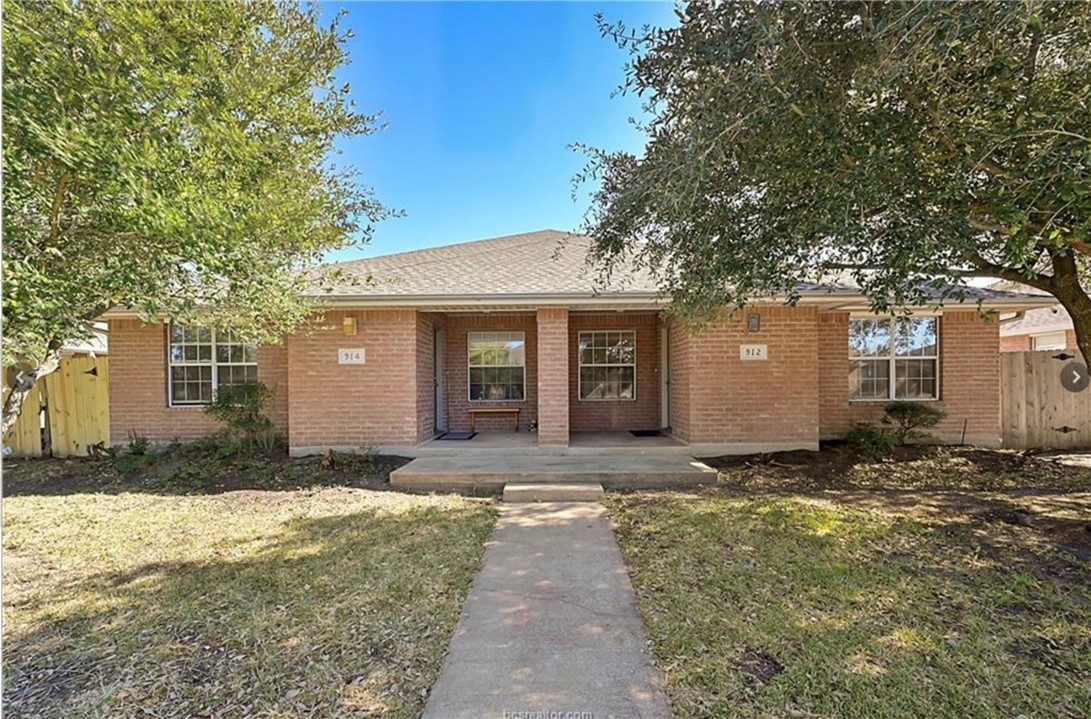 914 Crepe Myrtle Street Property Photo 1