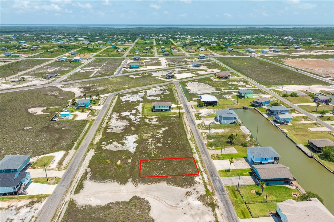 236 Sailfish Drive Property Photo 1