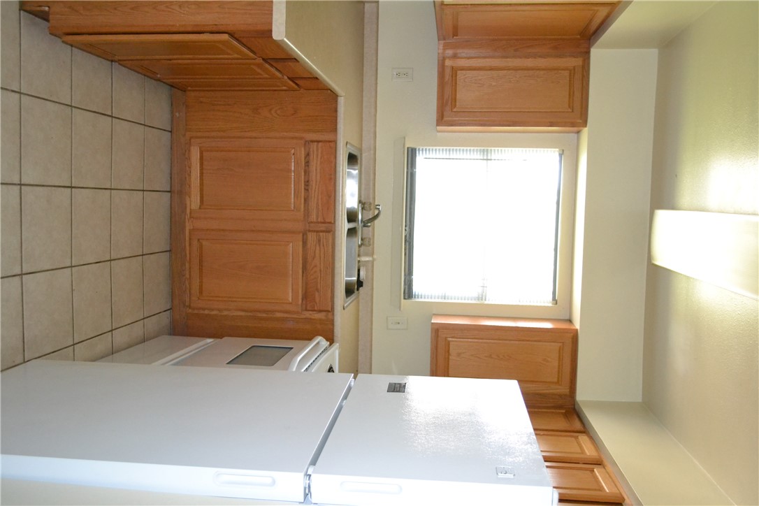 401 Lake Street 43 Property Photo 1