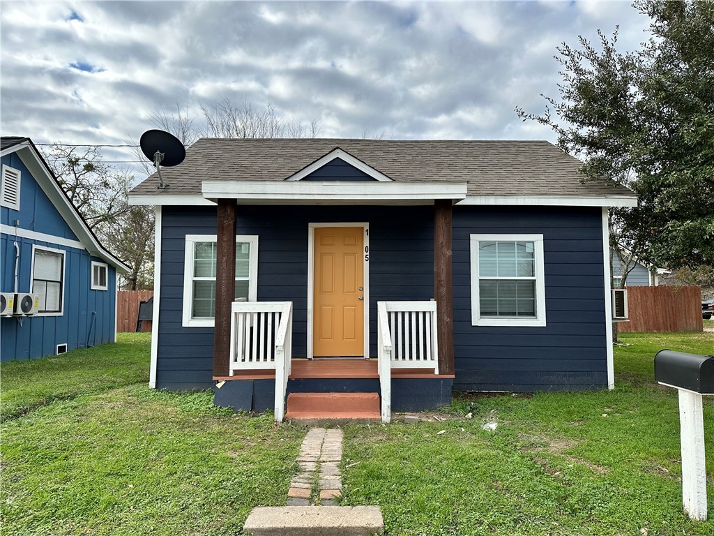 1303 Saunders Street