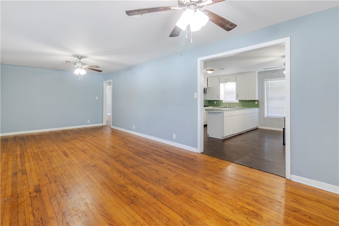 100 Fleetwood Street Property Photo 10