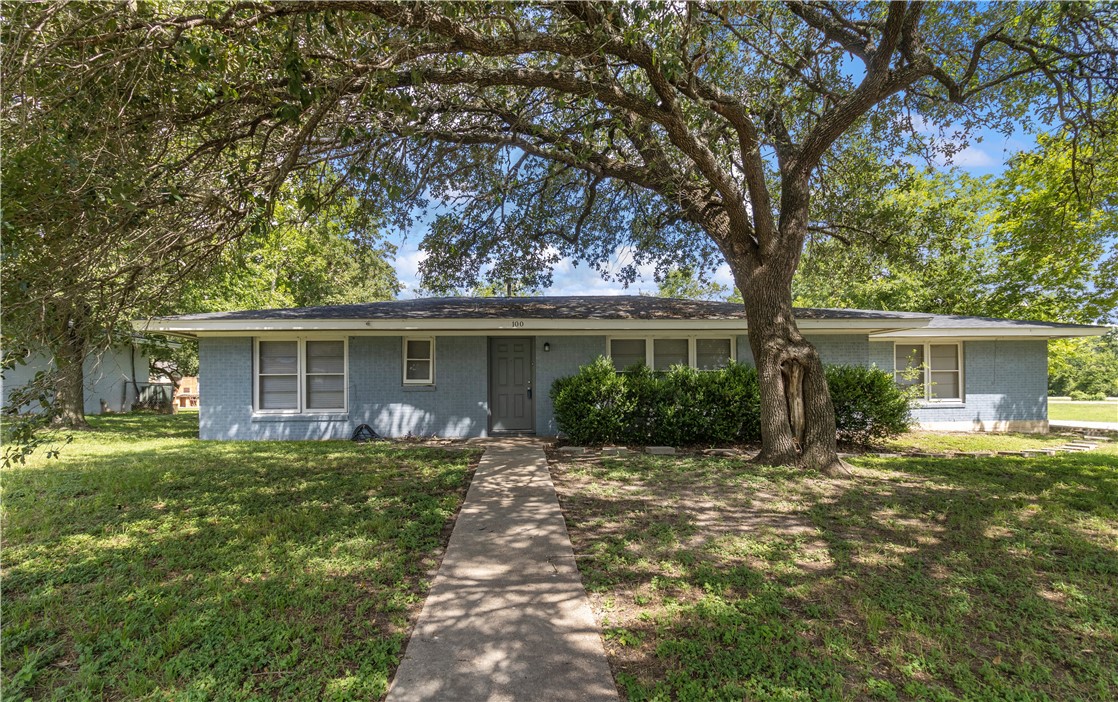 100 Fleetwood Street Property Photo 23