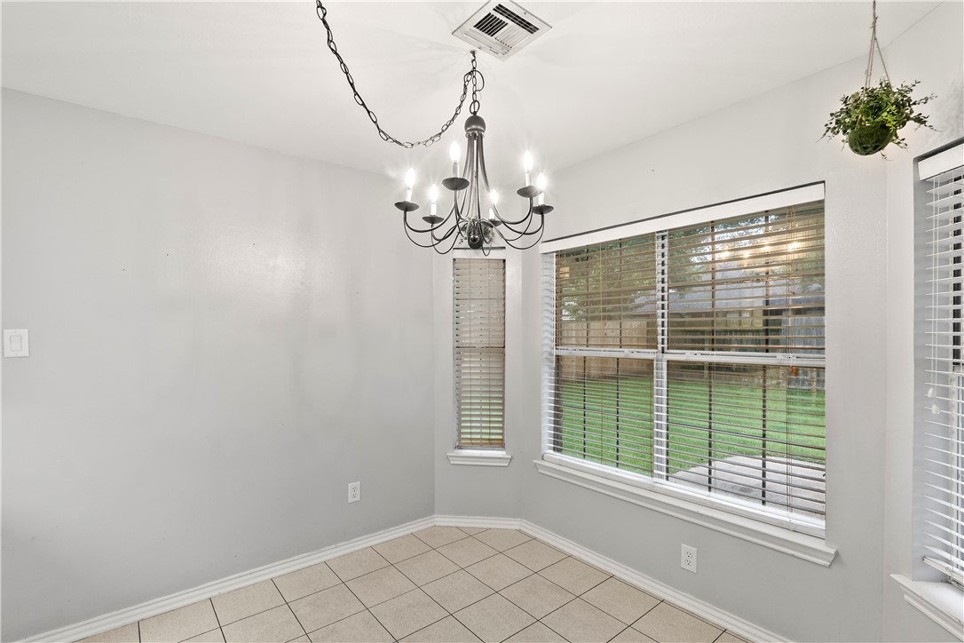 1717 Starling Drive Property Photo 14