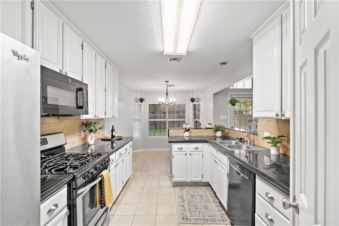 1717 Starling Drive Property Photo 19