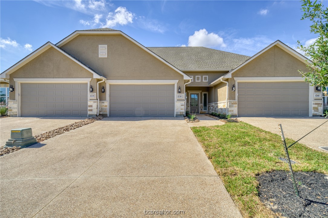 3820 Alamosa Street Property Photo 1