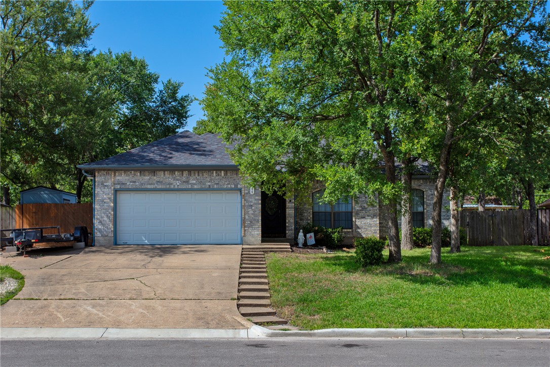 704 Summerglen Drive
