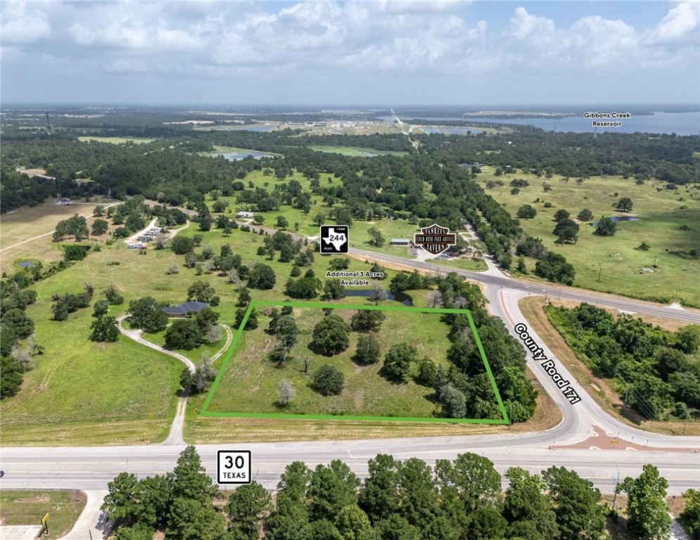7165 State Highway 30 Property Photo 1