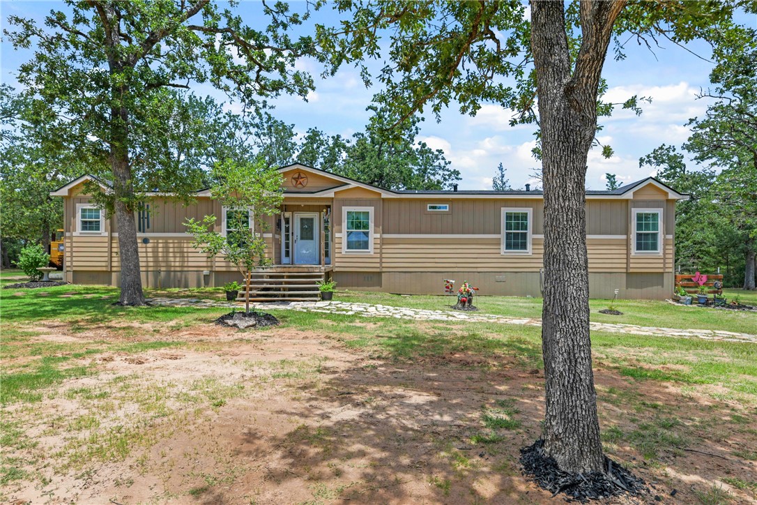 735 Boysenberry Road Property Photo 1