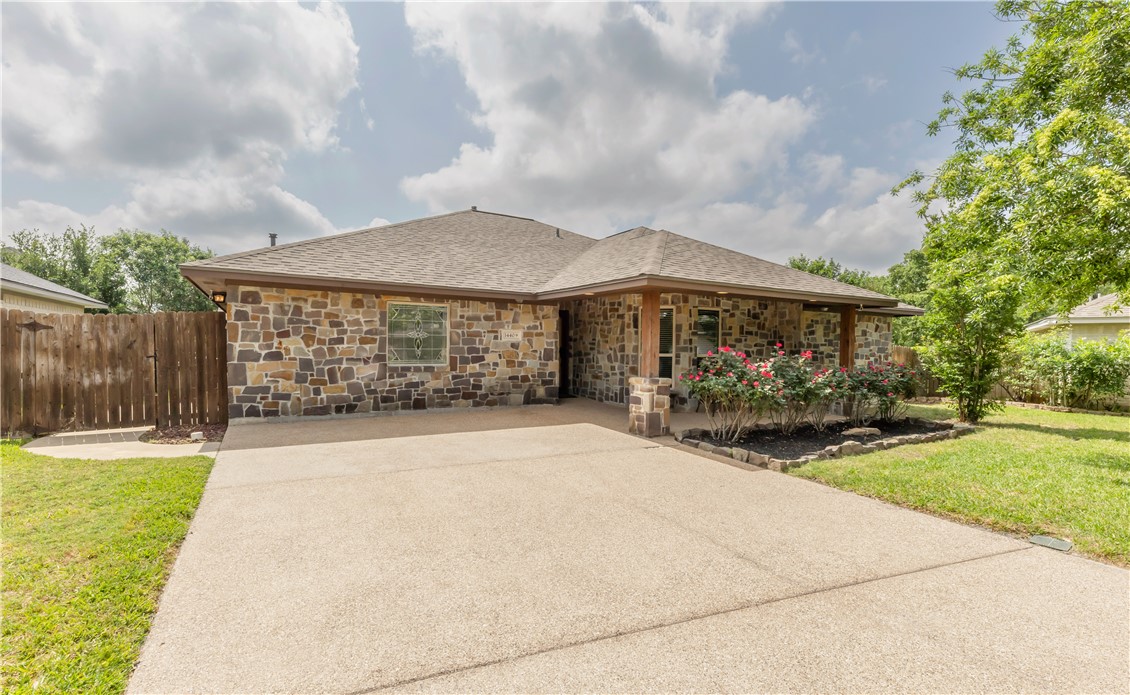 1440 Fincastle Loop Property Photo 1