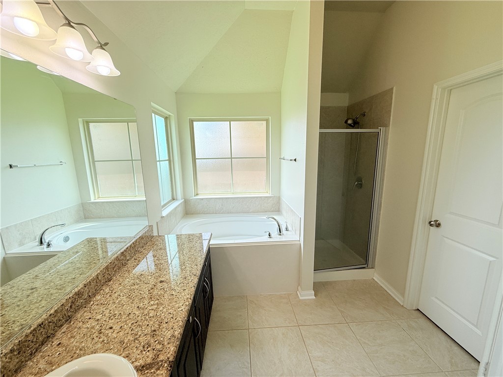 2812 Silver Oak Drive Property Photo 24