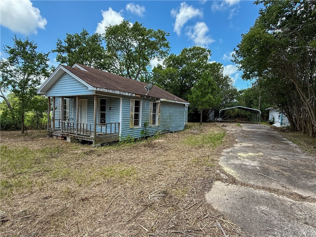 22085 Madison St Property Photo 1
