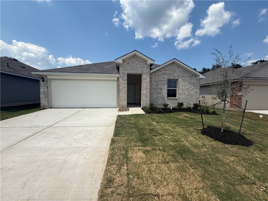 219 Rockbridge Drive Property Photo 1