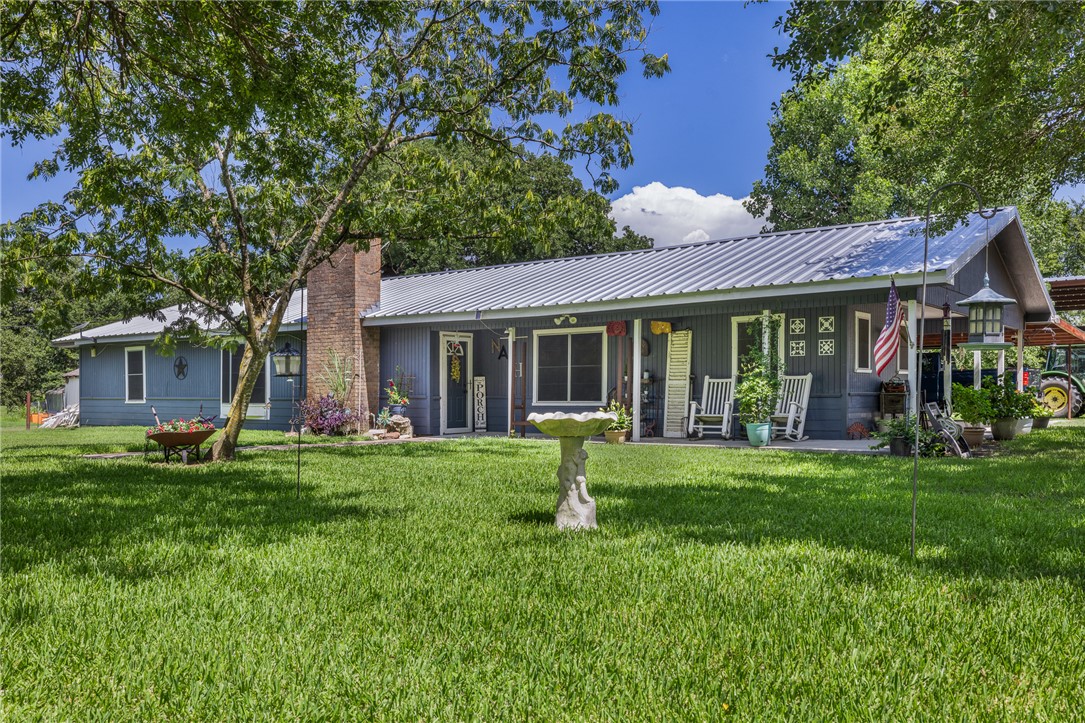 4450 Greenbriar Road Property Photo 1