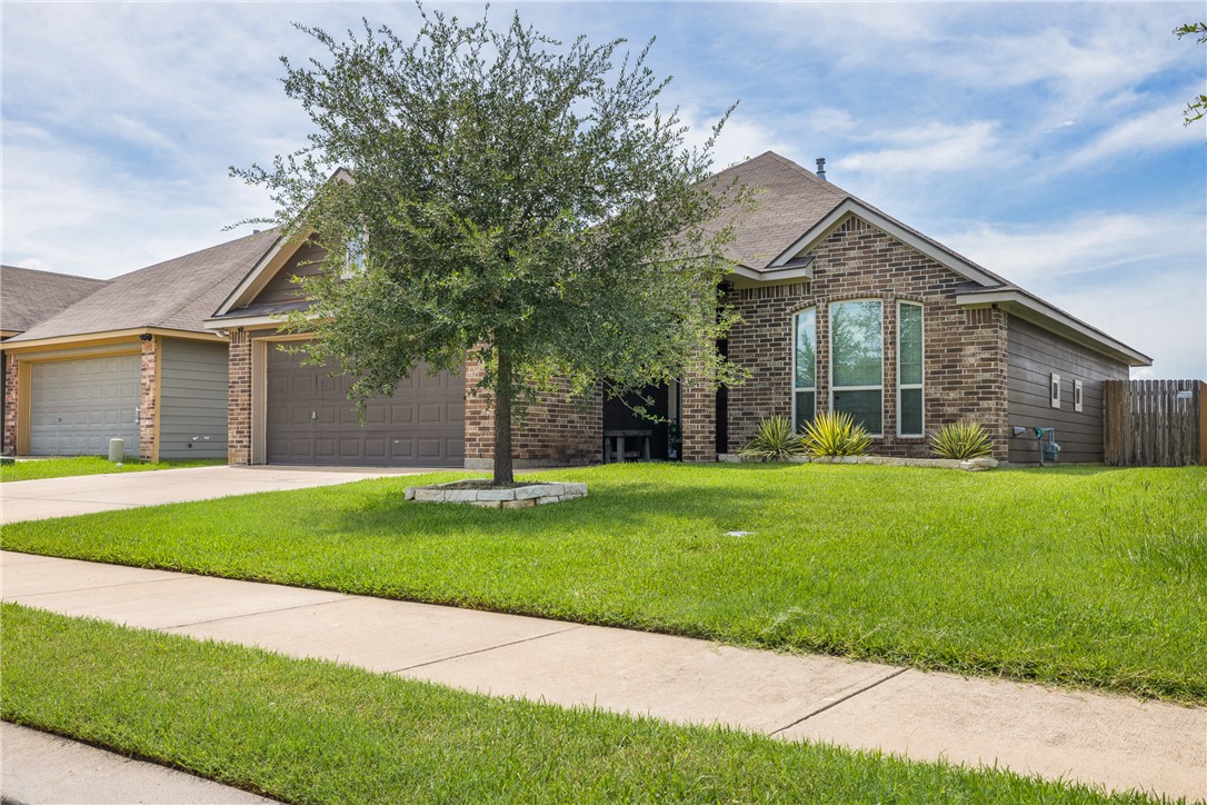 5131 Stewart Drive Property Photo 1