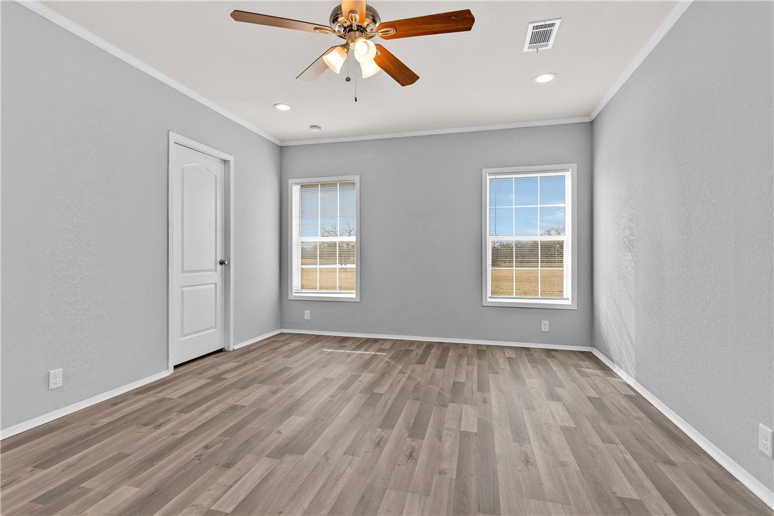 6087 Fm 3060 Farm To Market Road Property Photo 9