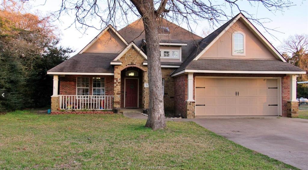 52 Fairway Drive Property Photo 1
