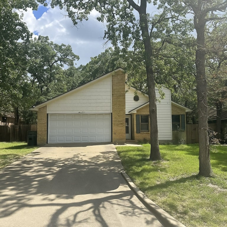 2106 Labrisa Drive Property Photo 1