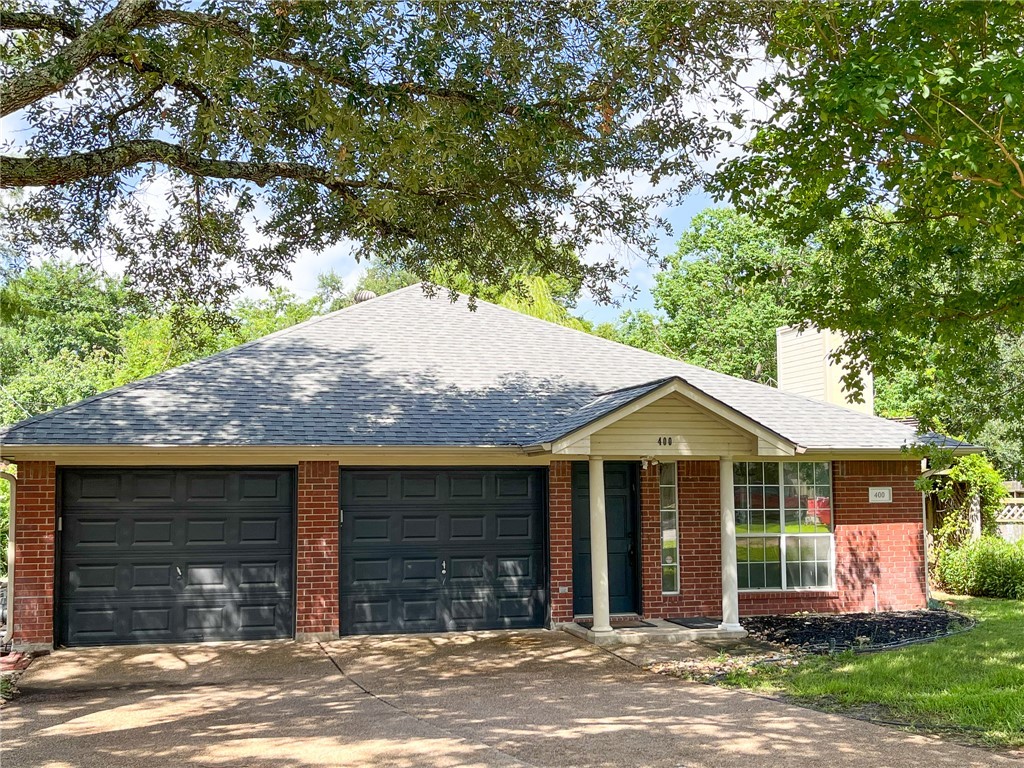 400 Princeton Circle Property Photo 1