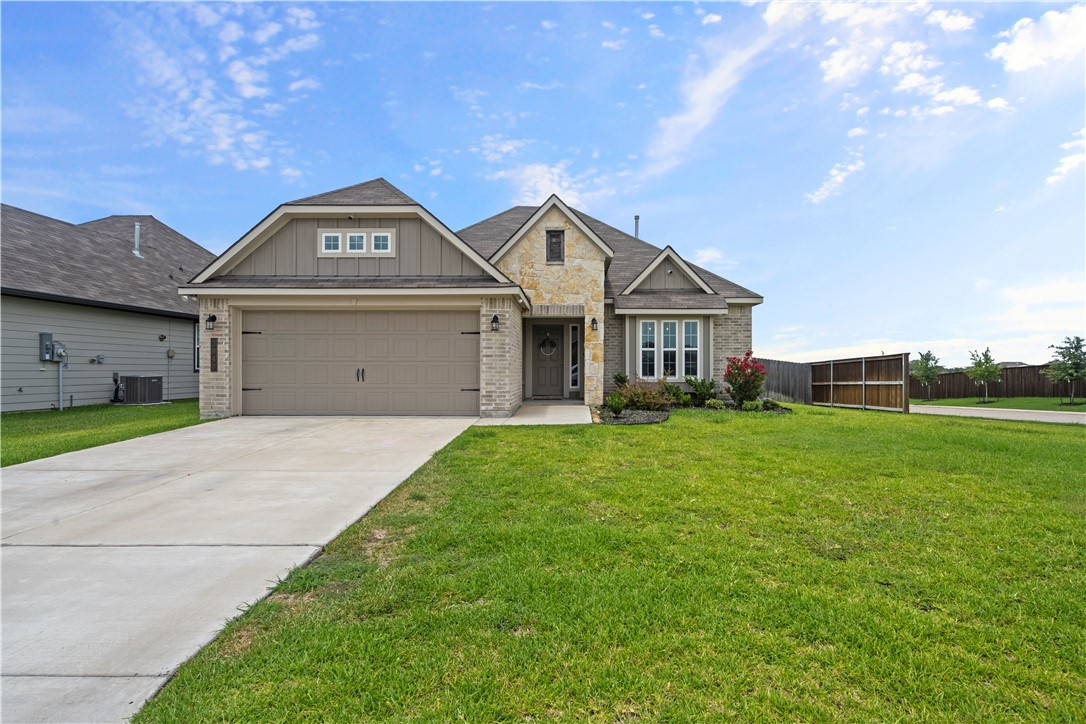 2040 Muscadine Trail Property Photo 1