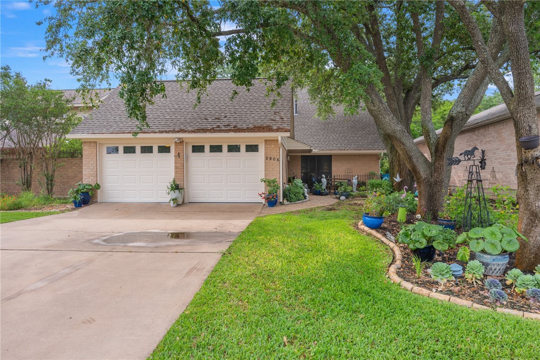 2806 Broadmoor Drive Property Photo 1