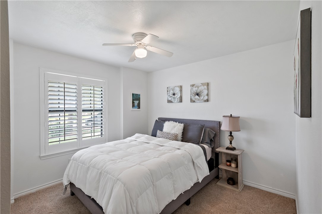 2730 Silver Oak Drive Property Photo 17