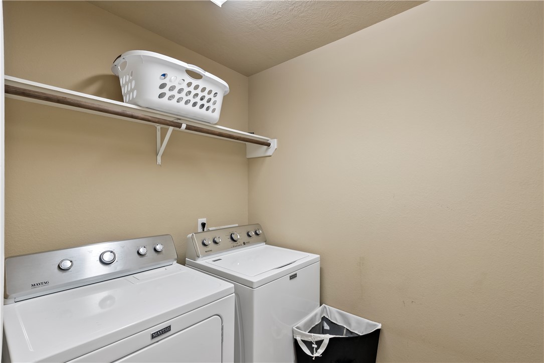 2730 Silver Oak Drive Property Photo 20